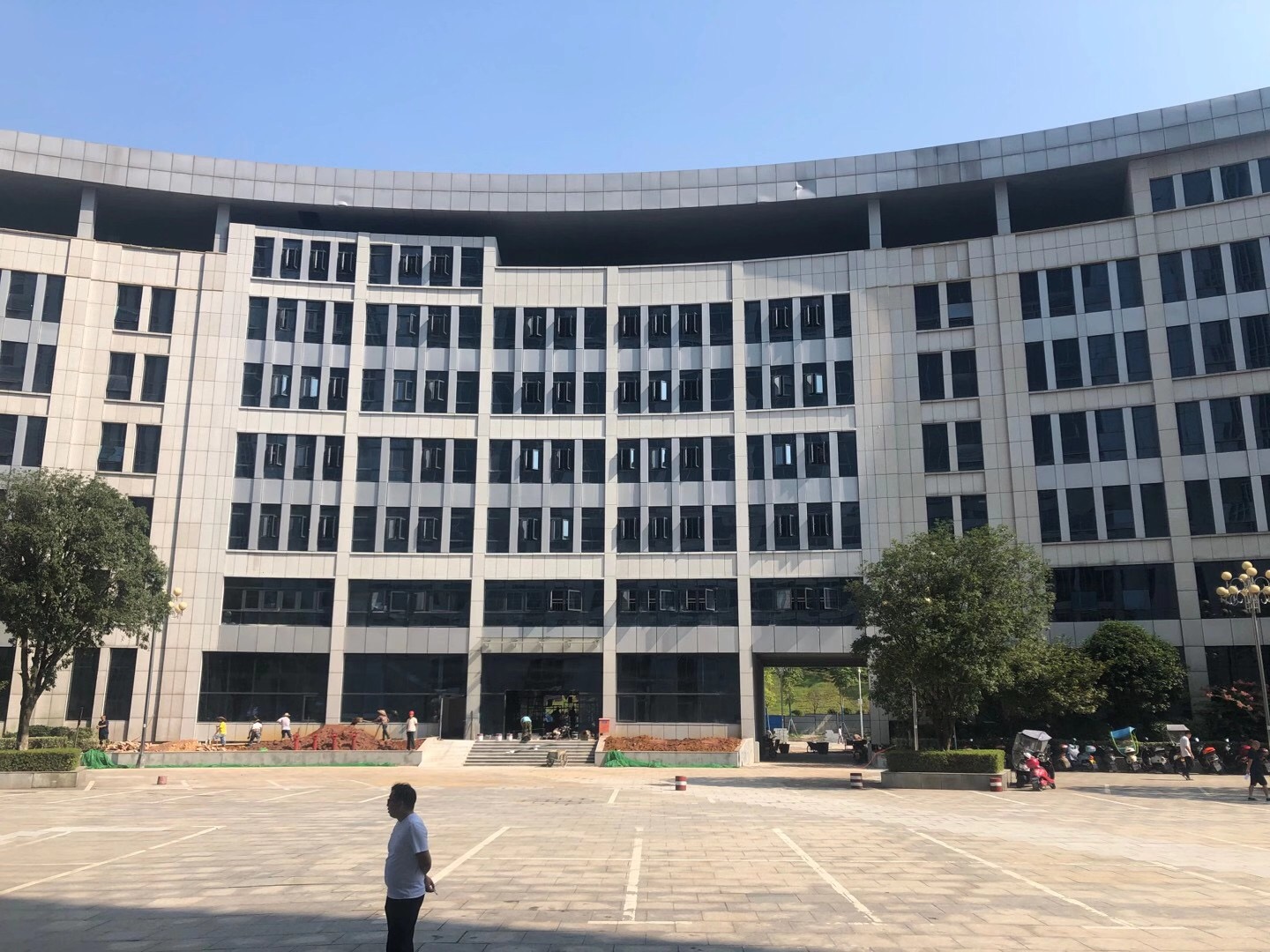 懷化市民服務(wù)中心消防整改、便民服務(wù)設(shè)施改擴(kuò)建及修繕工程